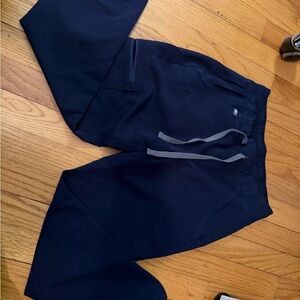 Figs Women's Navy Joggers